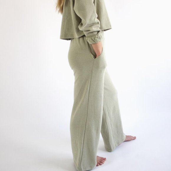 Light Green Loungewear Set - Picture 2 of 3